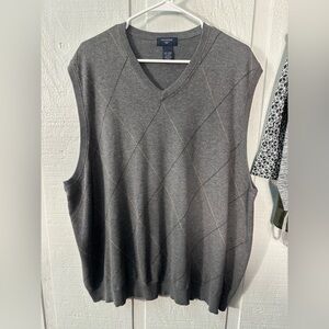 Dockers Gray Stripe Men’s Sweater Vest Size XXL EUC